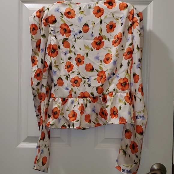 Blouse Top - Picture 5 of 5